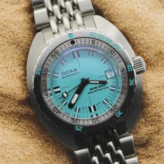 DOXA SUB 300 'Aquamarine'