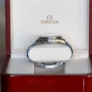 Omega Speedmaster 1957 Broad Arrow