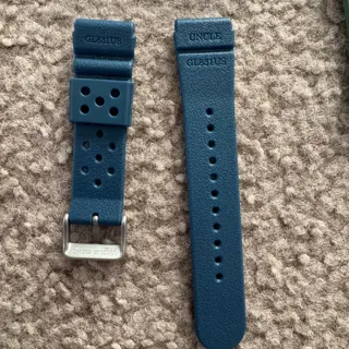 3 like new // 22mm straps $25 each // CONUS only