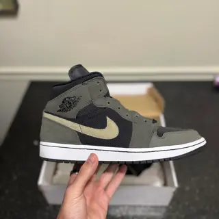 Jordan 1 Military Olive Mid (Size 10 Men)