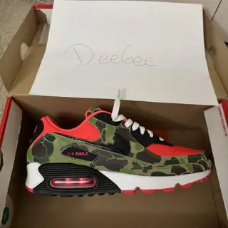 size 8,5 mens air max reverse duck camo. Worn 2-3 times. $90 shipped.