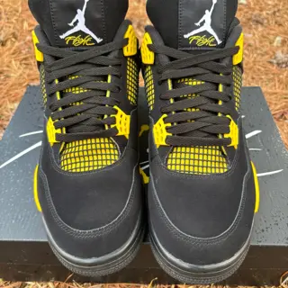 Jordan 4 Yellow Thunder size 11 $165