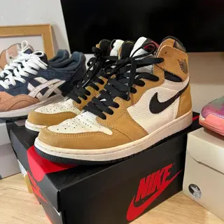 Jordan 1 ROTY, Kith ASICS Gel-Lyte V, Holi NMD, Dunk High Varsity Maize, Jjjjound NB 991