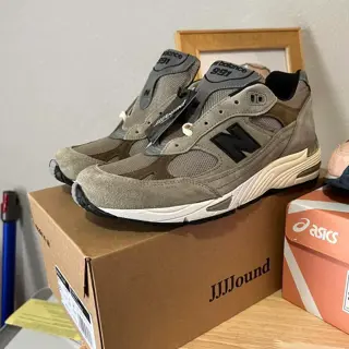 Jordan 1 ROTY, Kith ASICS Gel-Lyte V, Holi NMD, Dunk High Varsity Maize, Jjjjound NB 991