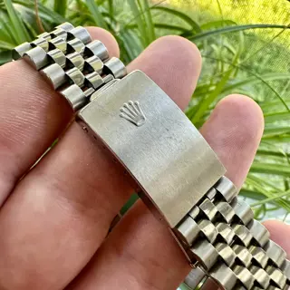 1996 Rolex DateJust Turn-O-Graph 36mm Reference 16264 Sunburst Silver Dial $5,000