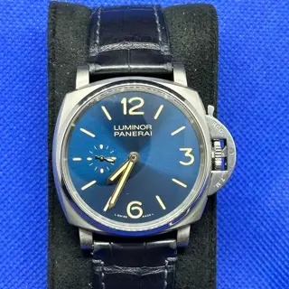 Panerai Luminor Due 42mm PAM00728 Blue Dial Titanium - Full Set + Horus - $5200