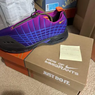 DS 8.5 Kids of Immigrants Air Max Sunder Sun Down $360 shipped