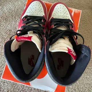Jordan 1 lost and Found size 10 $300