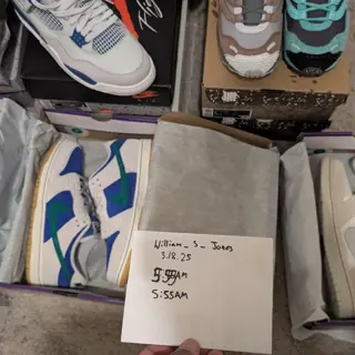 Dunk SBs/Jordans/ UNDFT Terra Humaras