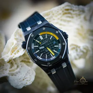 Audemars Piguet Royal Oak Offshore Diver – Ref. 15706AU.00.A002CA.01 – 2013 Full Set