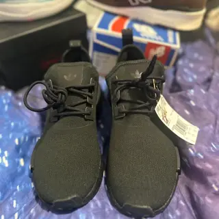 ADIDAS NMD_R1 size 9 Core Black NEW [$70]