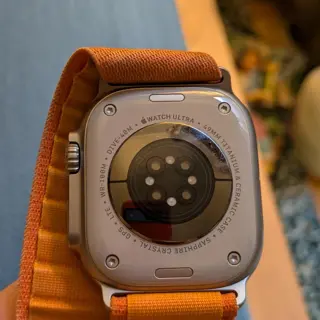 Apple Watch Ultra 1