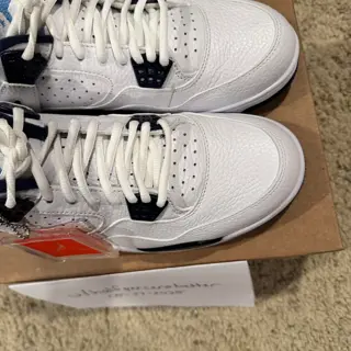 DS Jordan 4 Columbia (2015) size 10.5m. Comes in rep box. $180 invoiced/shipped