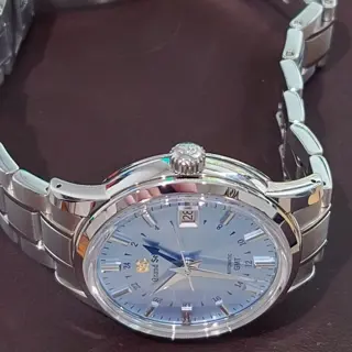Grand Seiko Elegance Collection Limited Edition GMT SBGM253 for Sport Collection
Hi-beat SBGJ277