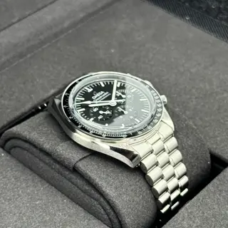 2024 Omega Speedmaster Professional Moonwatch 42mm 310.30.42.50.01.002 Stainless Steel Black Dial - $6,100